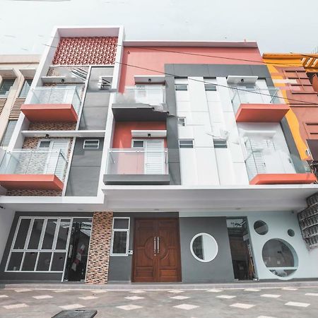 Super Oyo 1487 Residence Khoe Jakarta Exteriör bild