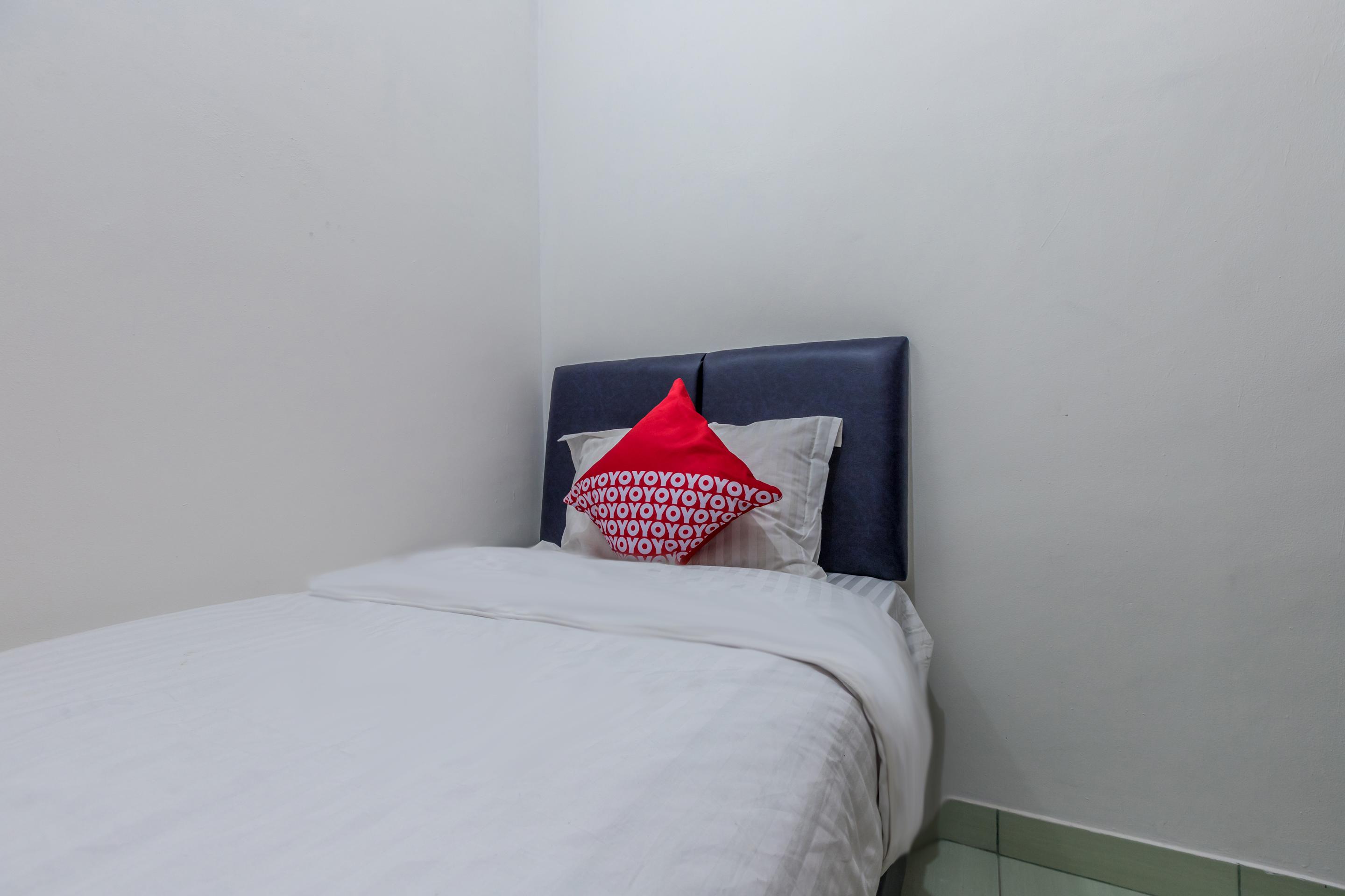 Super Oyo 1487 Residence Khoe Jakarta Exteriör bild