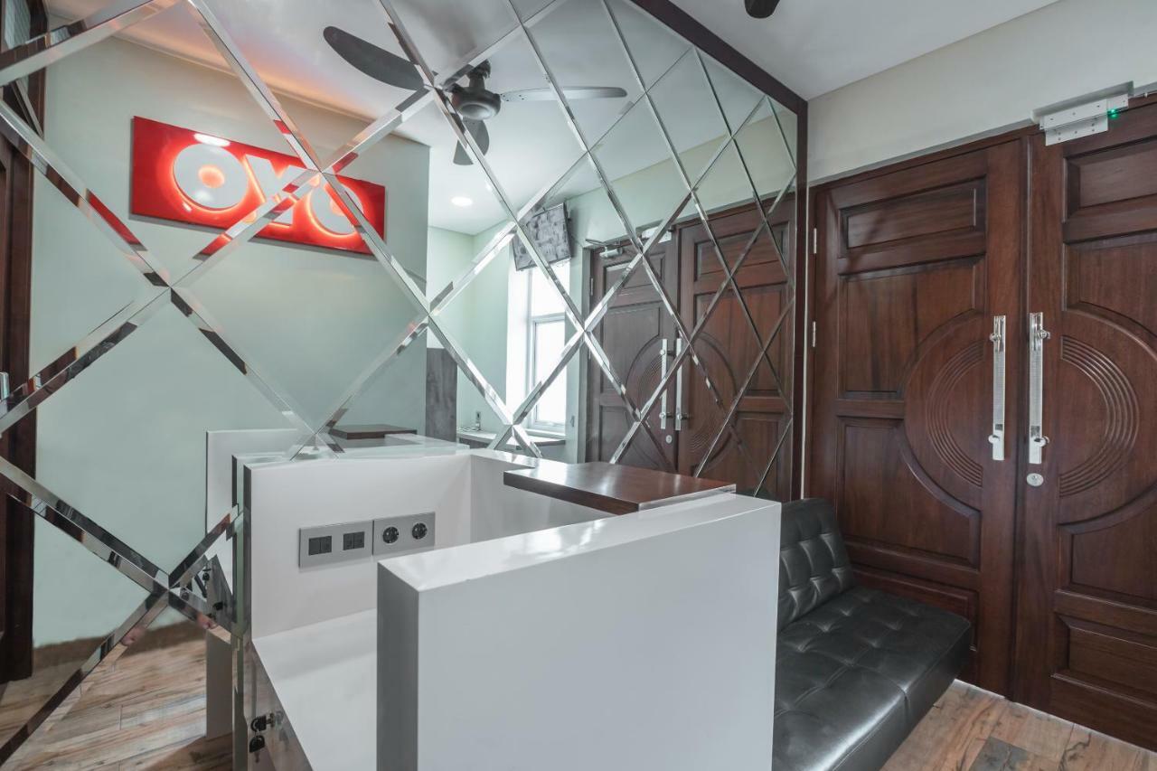 Super Oyo 1487 Residence Khoe Jakarta Exteriör bild
